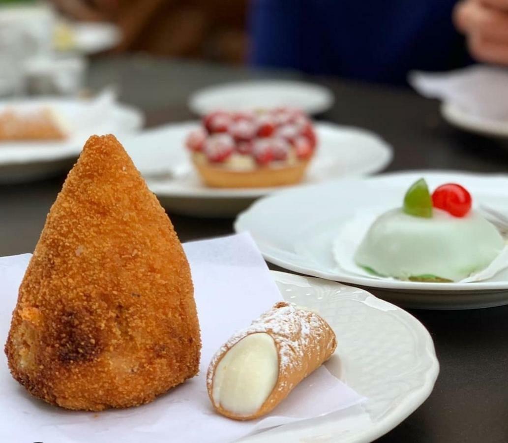 アチレアーレ A Casa Di Edoヴィラ エクステリア 写真
